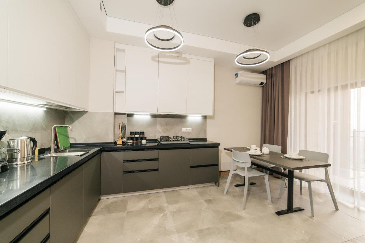 Solutel Apartments-32 Bişkek Dış mekan fotoğraf